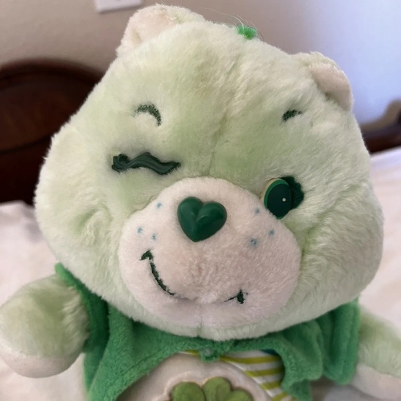 VINTAGE CARE BEAR CAREBEAR GOOD LUCK FOUR LEAF CLOVER 12 Inch  PLUSH Cute Outfit - Picture 3 of 11